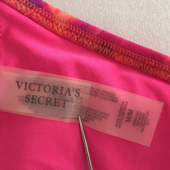 Victoria's Secret Bikini Top - Picture 11 of 11